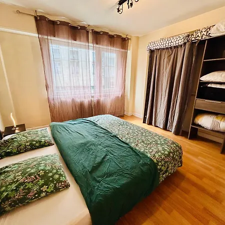 Appartement Avec Balcon Centre *