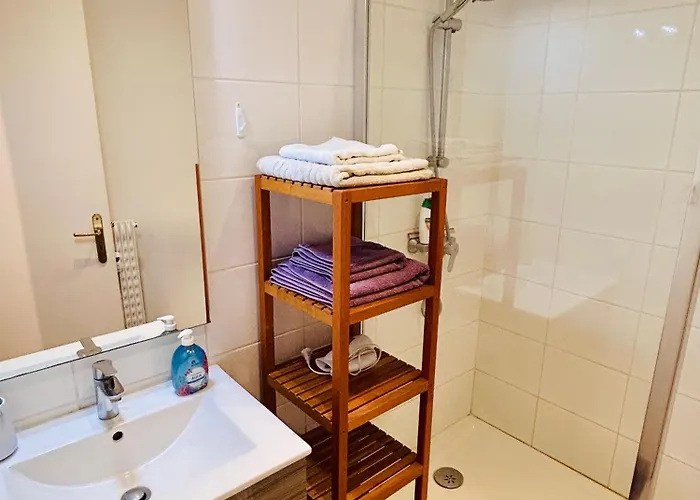 아파트 Avec Balcon Centre